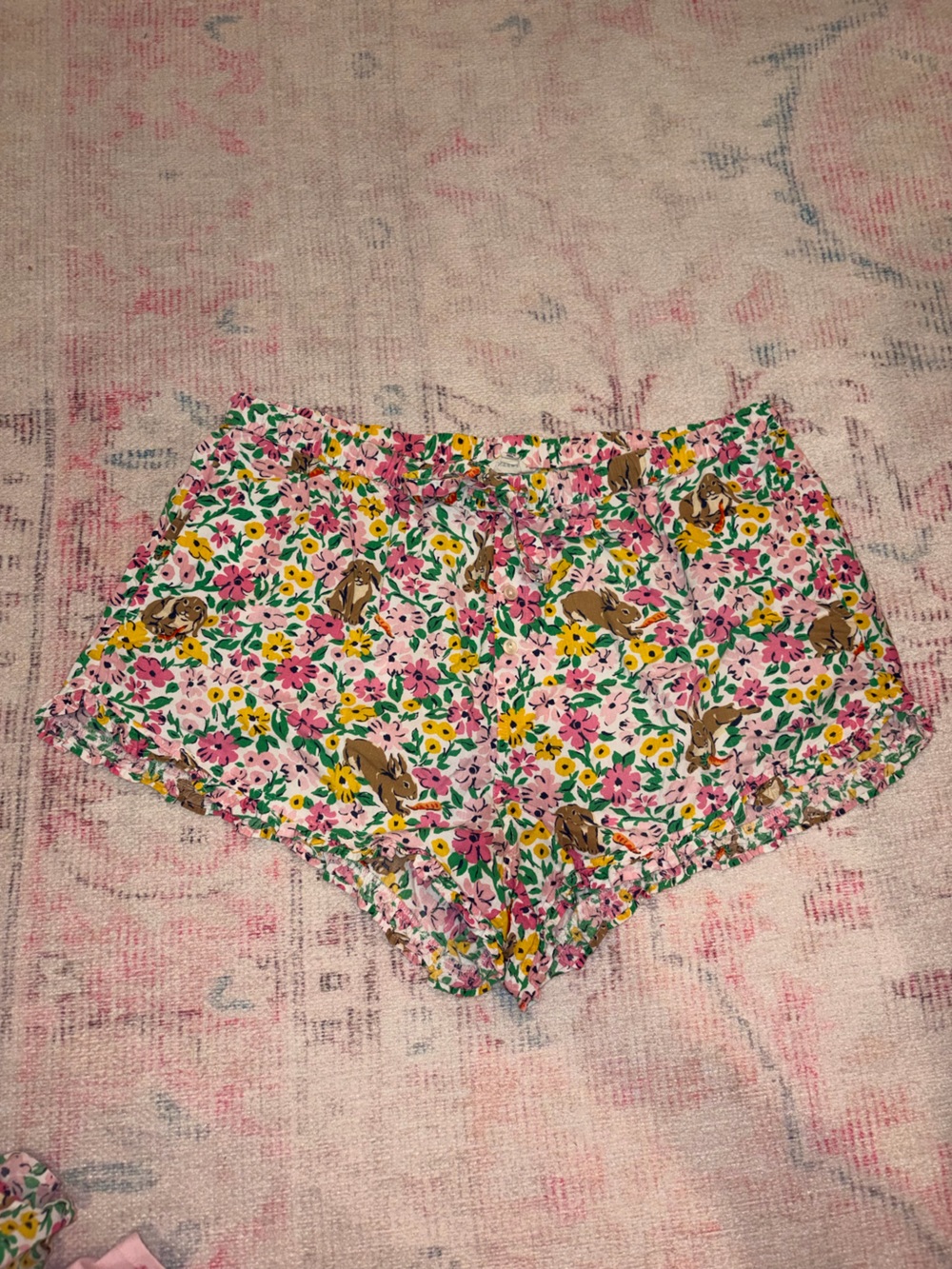Printfresh pintuck pajama set in bunny trail - Picture 5 of 7